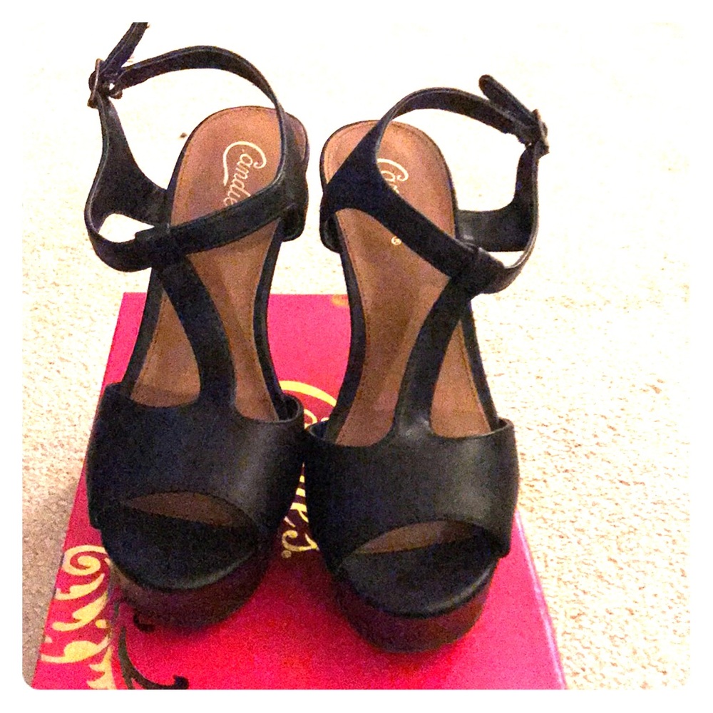 New Candie’s black wedges size 9.5